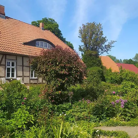 Birnengarten Am Pfarrgarten Starkow Velgast